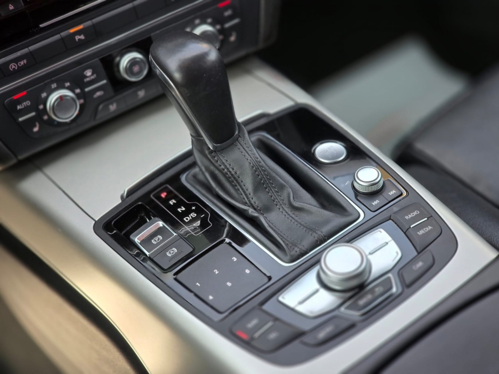 Audi A6 Ultra 2.0 TDI 150cp - Automat