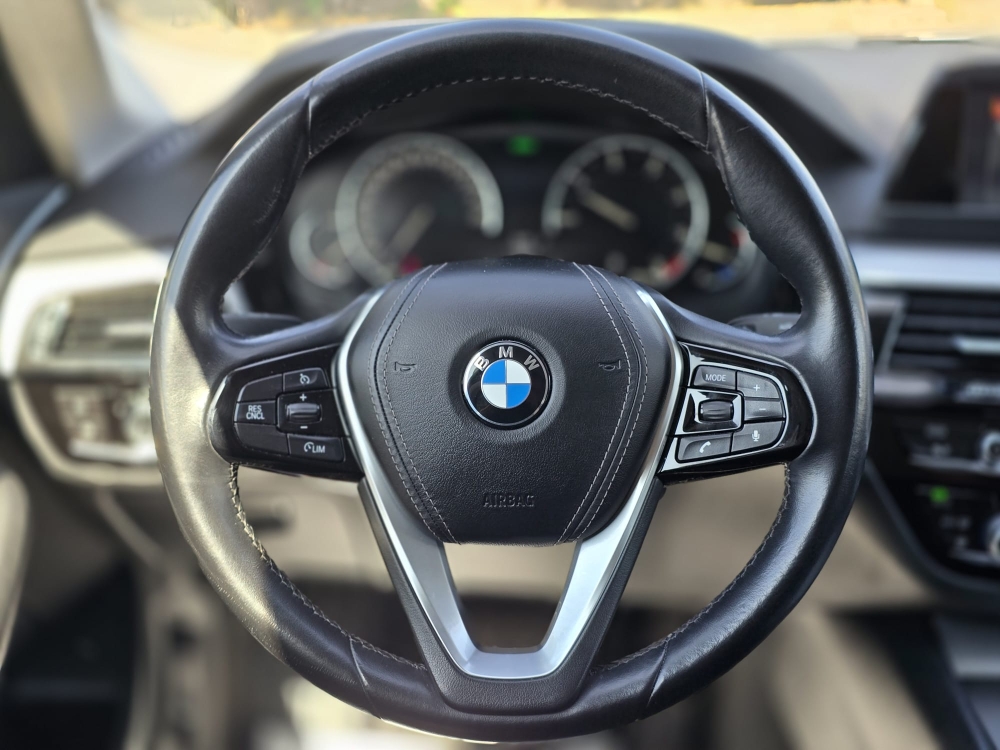 BMW 520d - Automat 190cp