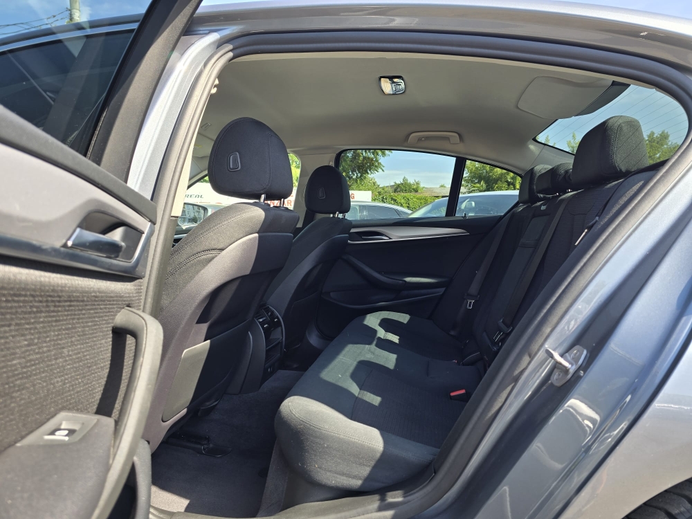 BMW 520d - Automat 190cp