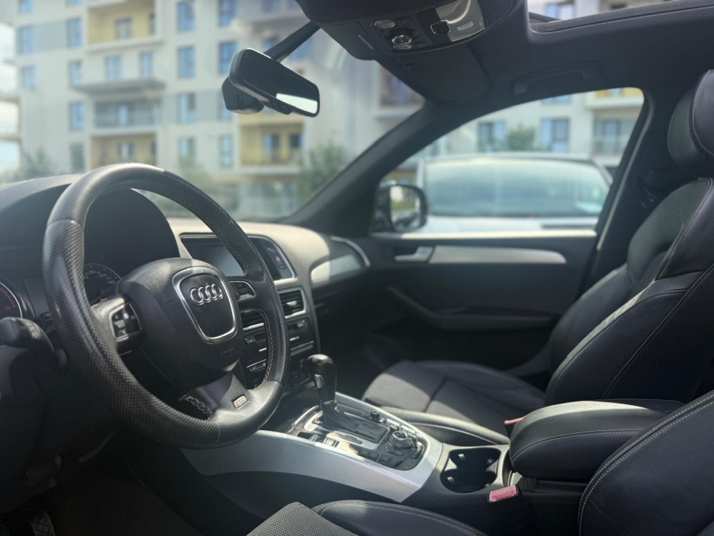 Audi Q5 2.0 TDI S-Line quattro