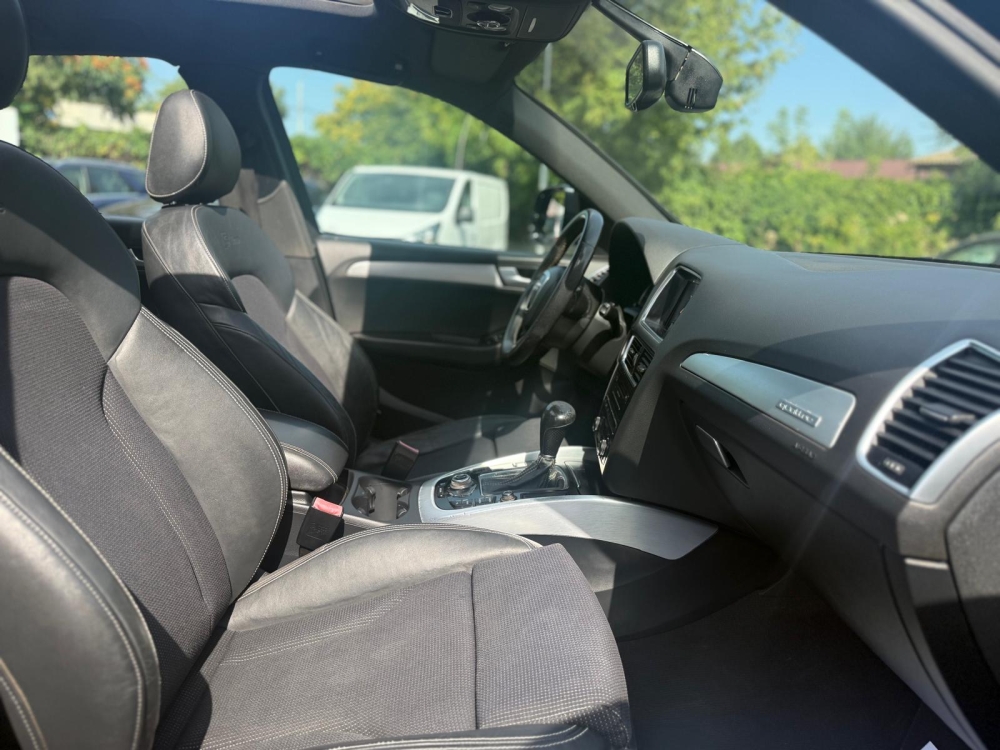 Audi Q5 2.0 TDI S-Line quattro