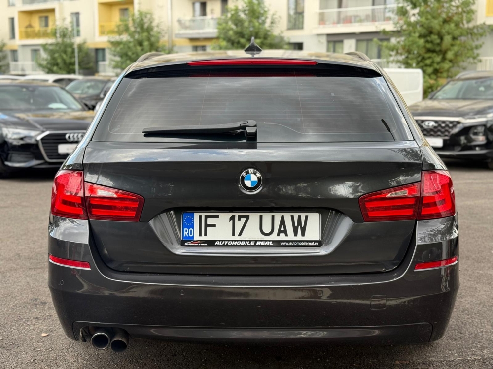 BMW Seria 5 - cutie automata