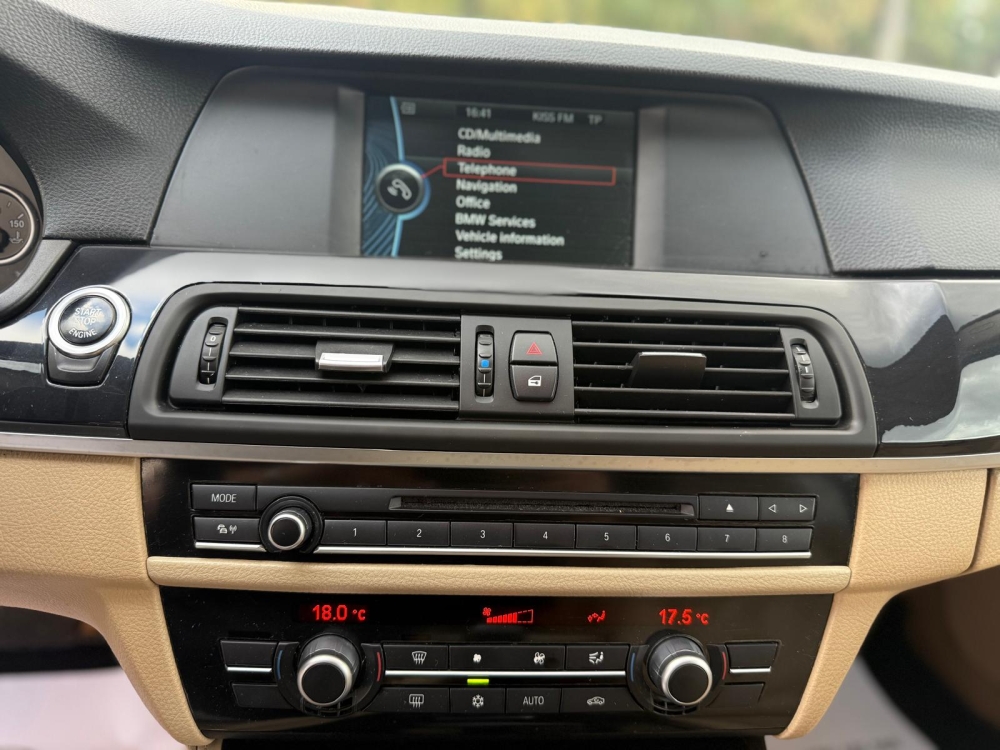 BMW Seria 5 - cutie automata
