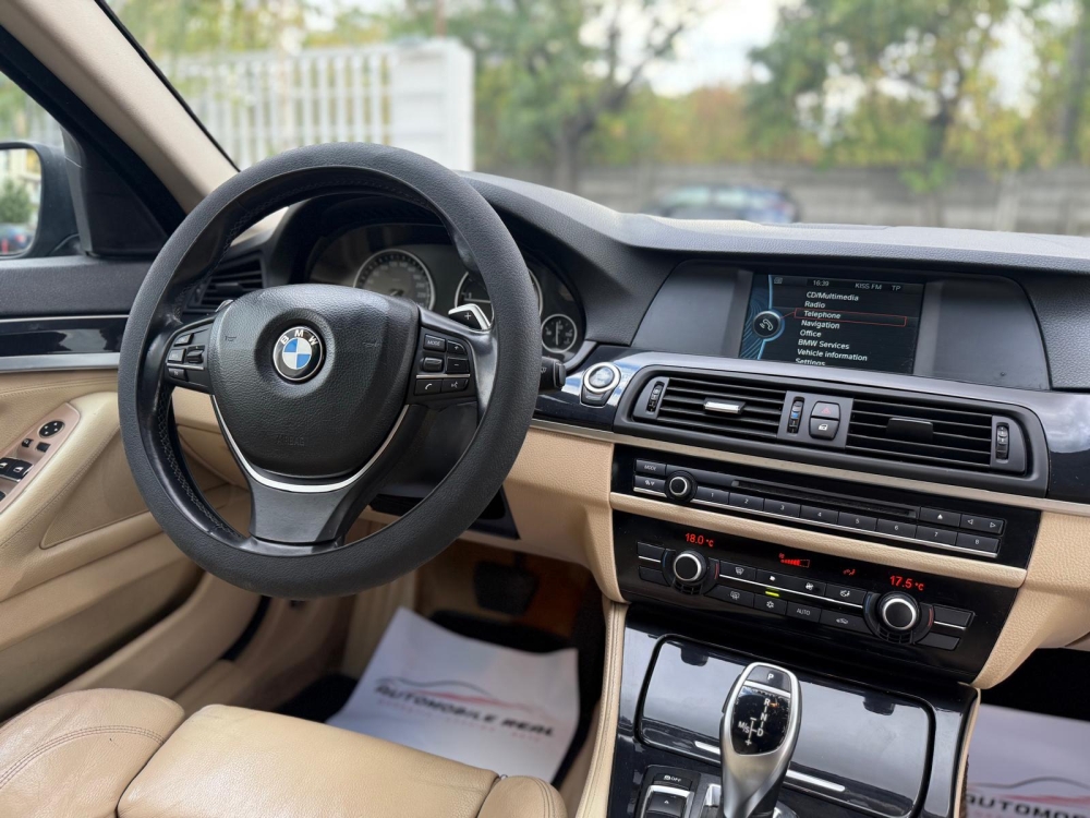 BMW Seria 5 - cutie automata