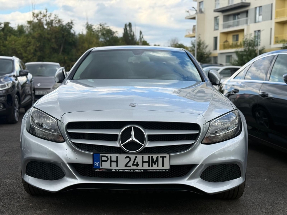 Mercedes-Benz C 180(BLUETEC) D 7G-Tronic