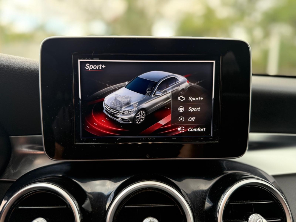 Mercedes-Benz C 180(BLUETEC) D 7G-Tronic