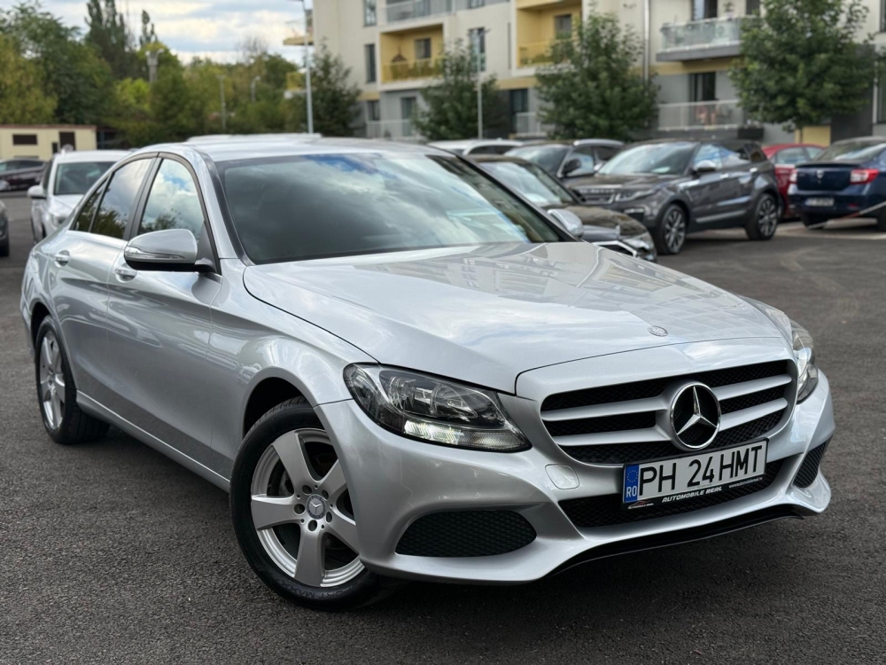 Mercedes-Benz C 180(BLUETEC) D 7G-Tronic