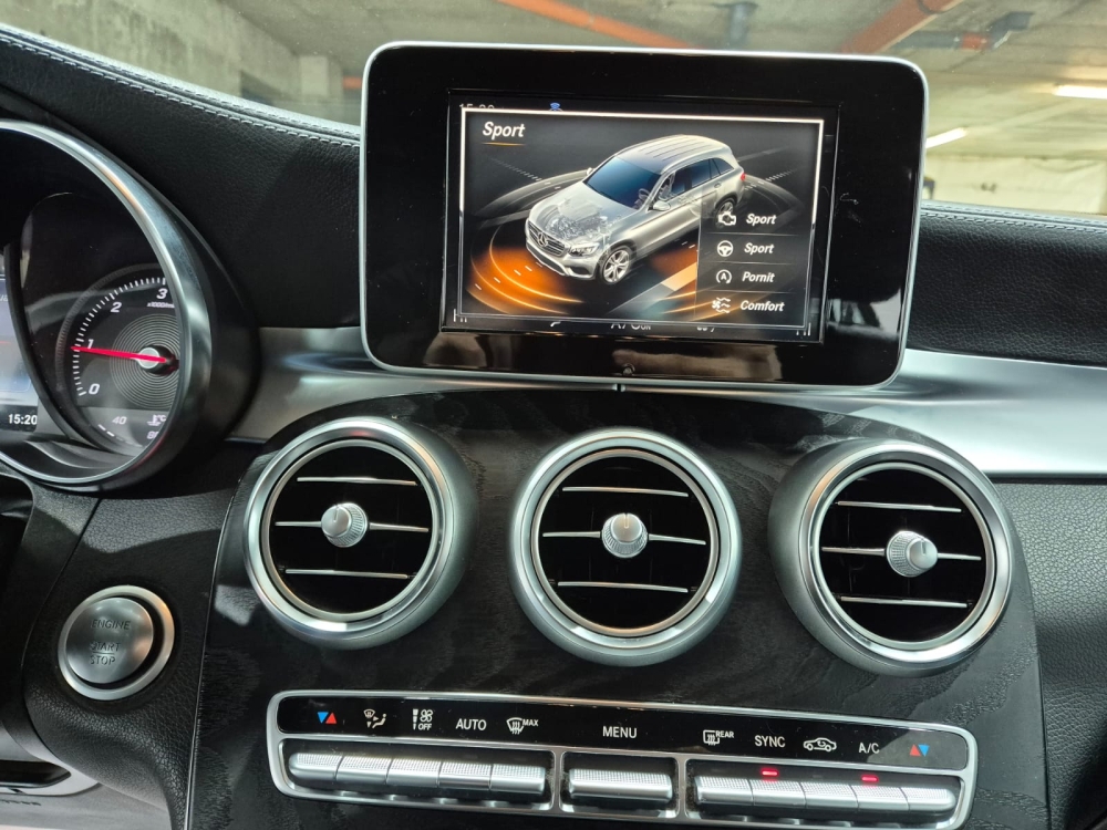 Mercedes-Benz GLC 220 d 4Matic 9G-TRONIC Exclusive