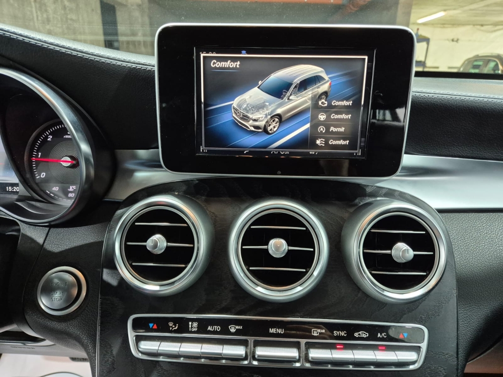 Mercedes-Benz GLC 220 d 4Matic 9G-TRONIC Exclusive