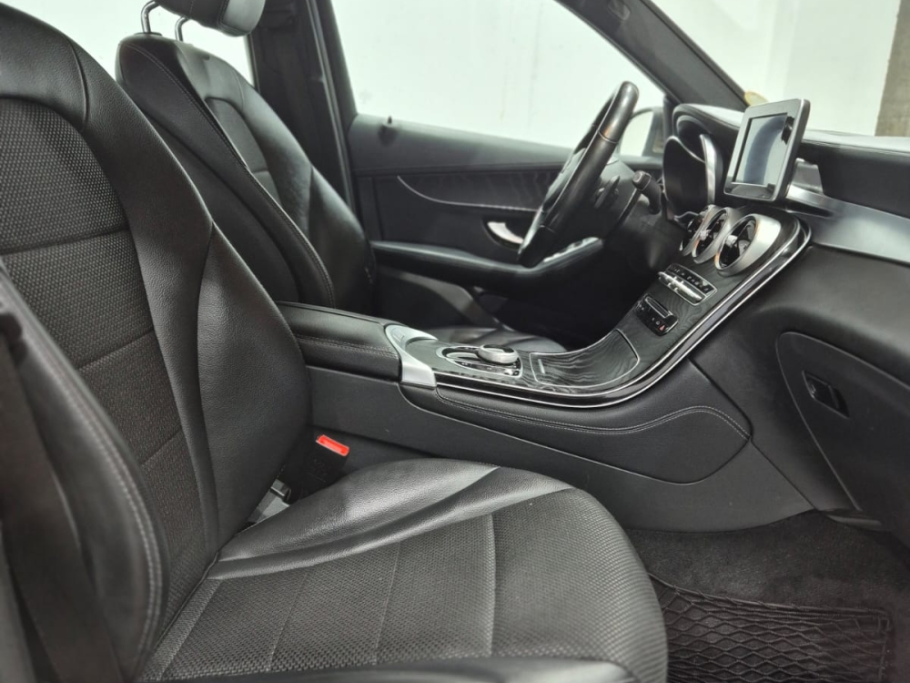 Mercedes-Benz GLC 220 d 4Matic 9G-TRONIC Exclusive